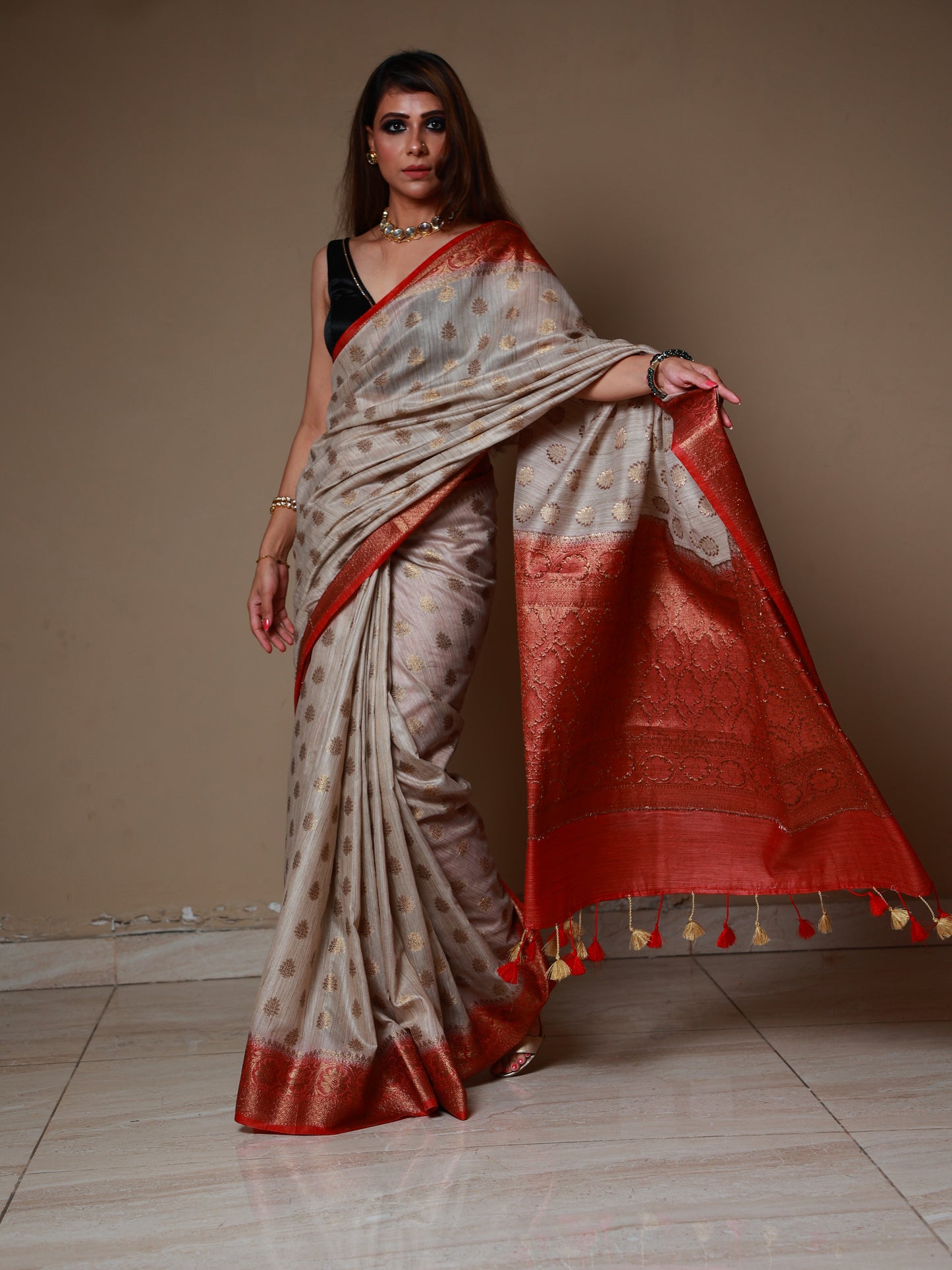 Beige and Rust Handloom Baswada Silk Saree