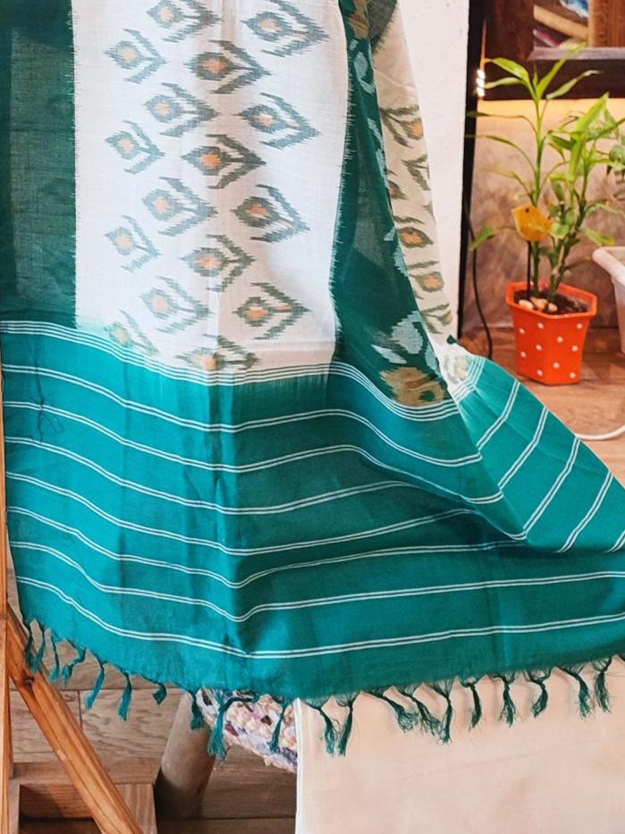 Sea Green & White Pure Cotton Handloom Ikkat Suit Set