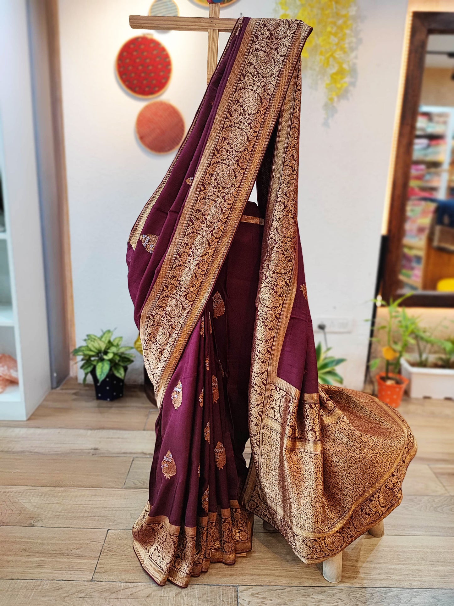 Midnight Purple Pure Dola Silk Banarasi Saree With Sona Rupa Kadhua Brocade Handweaving and Brocade Blouse