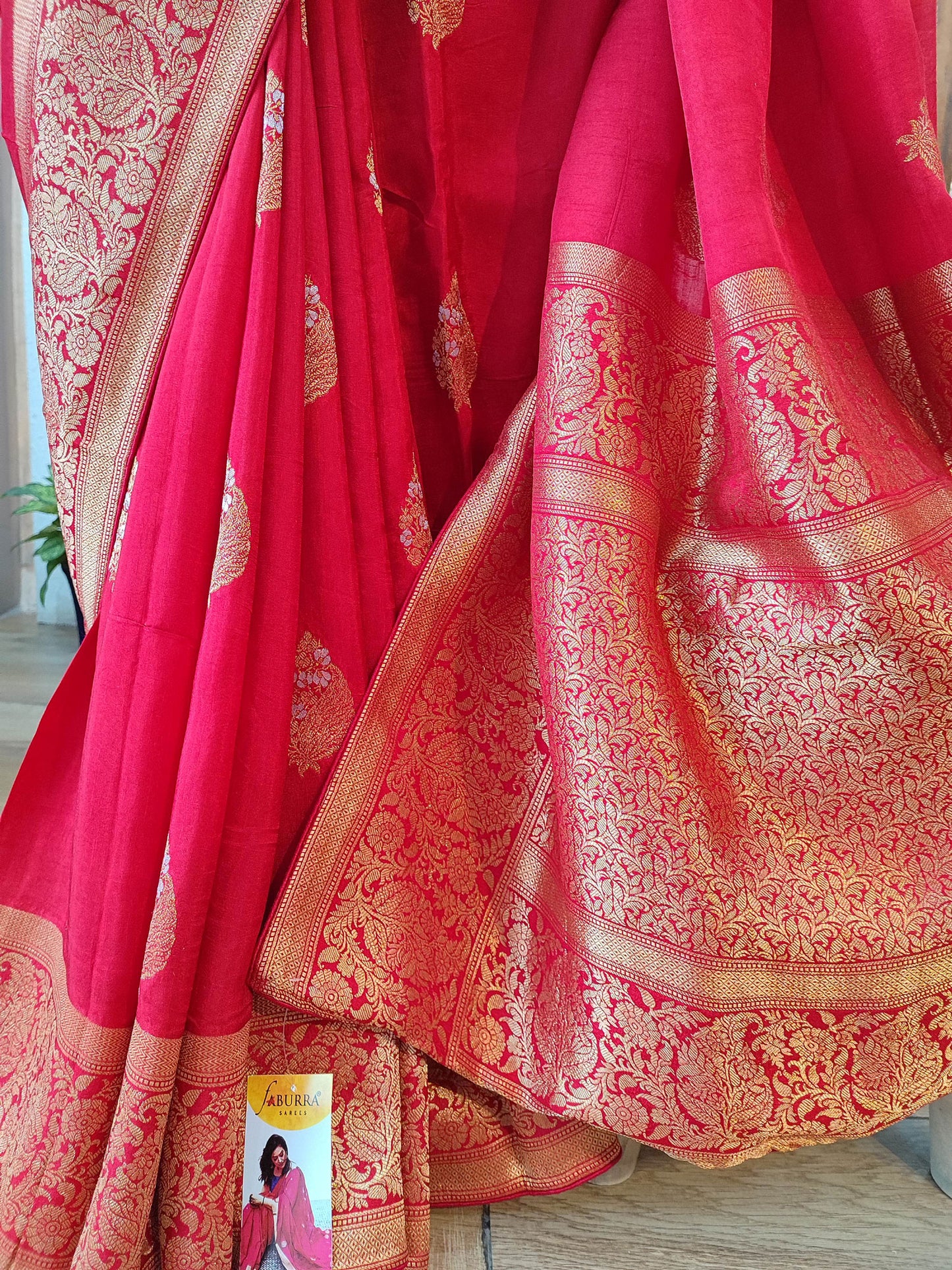 Rose Red Pure Dola Silk With Banarasi Sona Rupa Kadhua Brocade Handweaving and Running Brocade Blouse