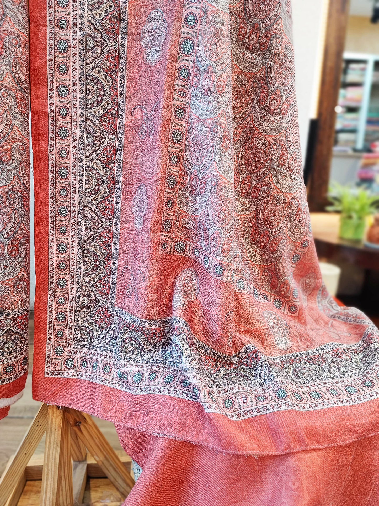 Coral Pink Woolen Digital Print Kurta, Pant Material and Shawl