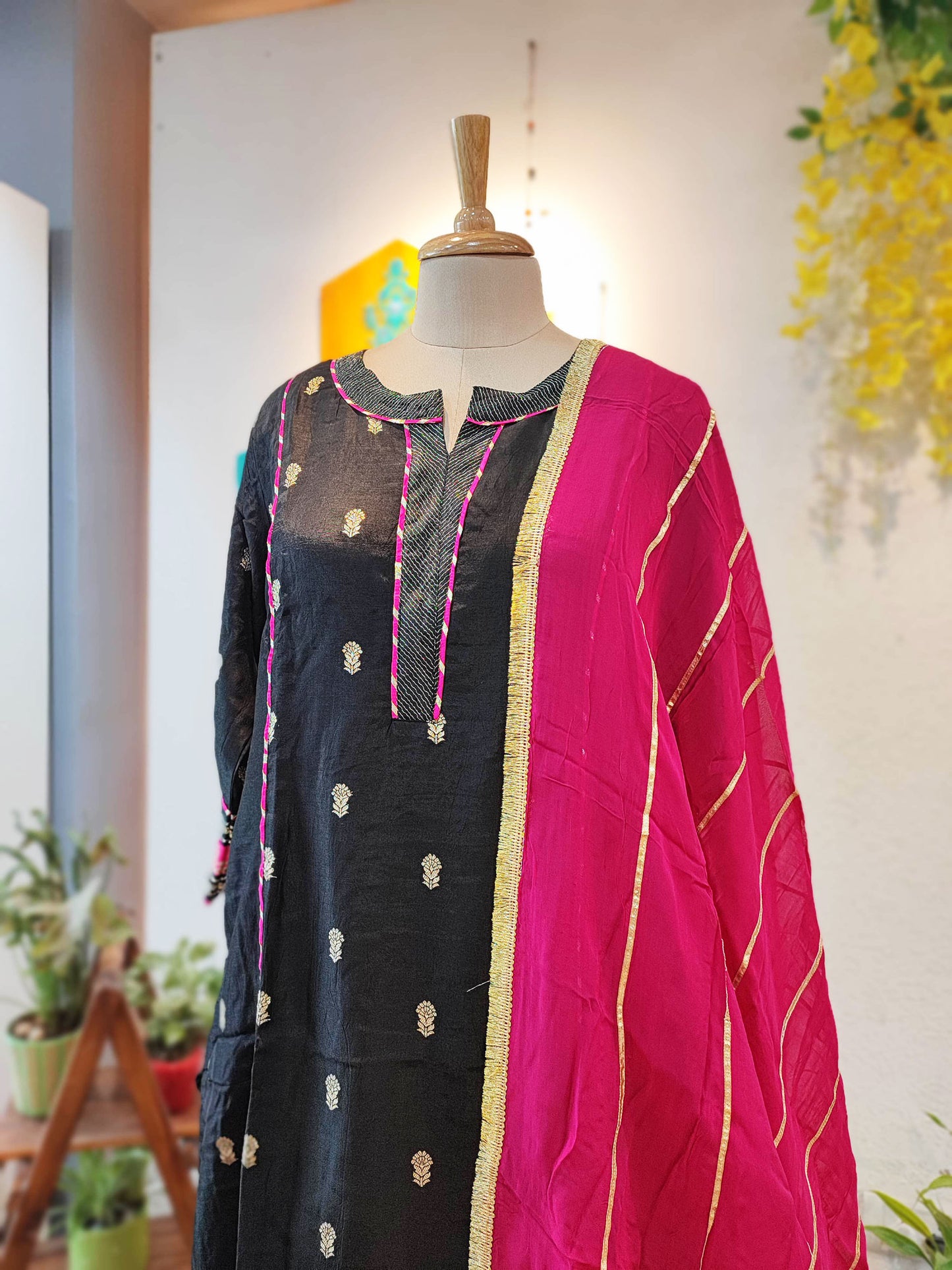 Black Dola Banarsi Silk Suit with Georgette Dupatta & Loose Fit Pants