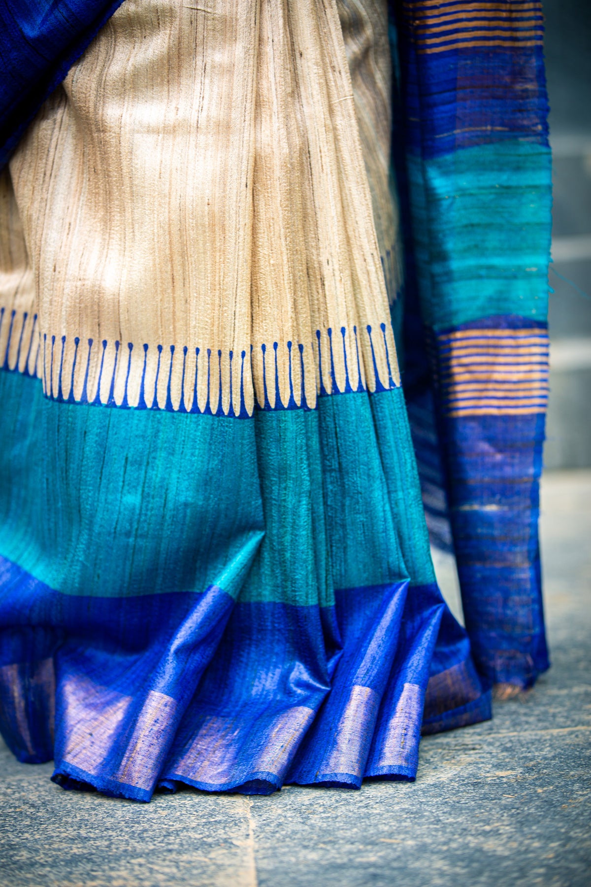 Blue Dual shade Tussar Gheecha Silk Saree